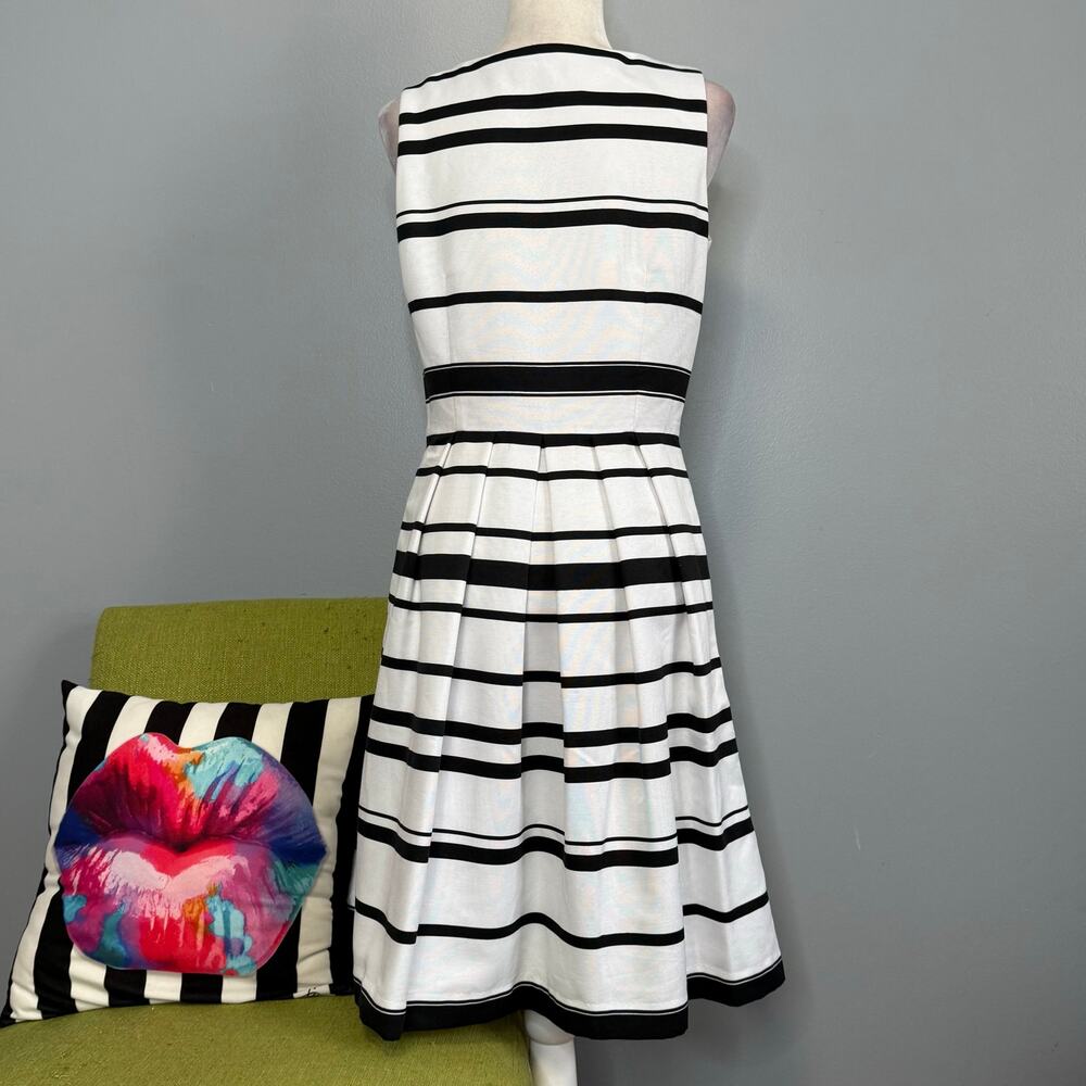 White House Black Market Striped Sleeveless Fit and Flare Dress 8 - Picture 6 of 6